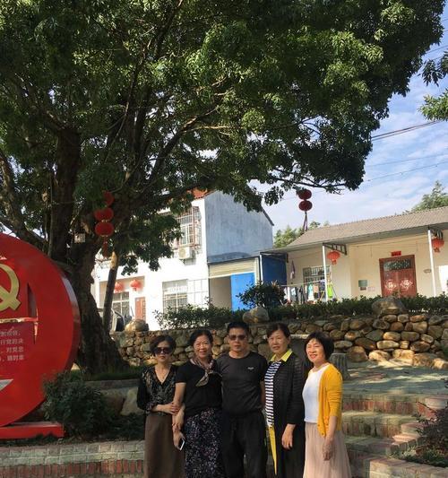 以艾人的故乡新手攻略（探索神秘世界）